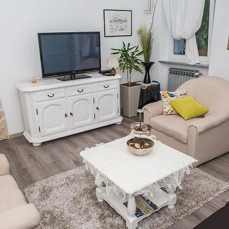 Holiday Arboretum Apartment