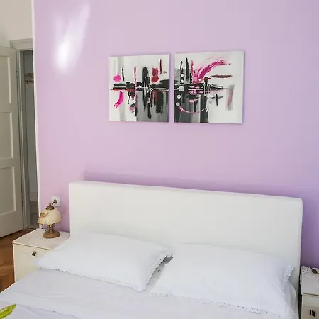 Holiday Arboretum Apartment Sibenik